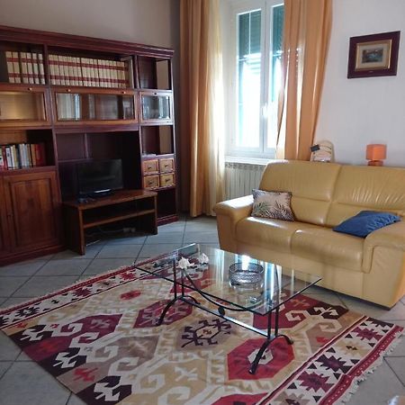 Appartamento Con Incantevole Vista Mare Livorno Zewnętrze zdjęcie